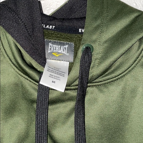 Men’s Everlast hoodie - Picture 2 of 2
